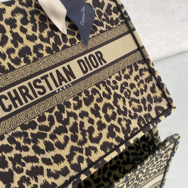 Christian Dior Shopping Bags